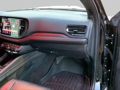 Used 2022 Dodge Durango R/T w/ Blacktop Package AWD/4WD image 16