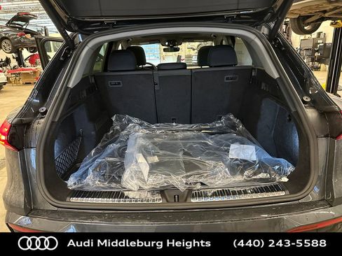 New 2025 Audi Q5 Premium image 24