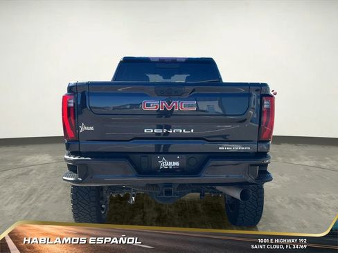 Used 2024 GMC Sierra 2500 Denali w/ Denali Reserve Package image 5