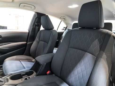 Used 2024 Toyota Corolla LE FWD image 6
