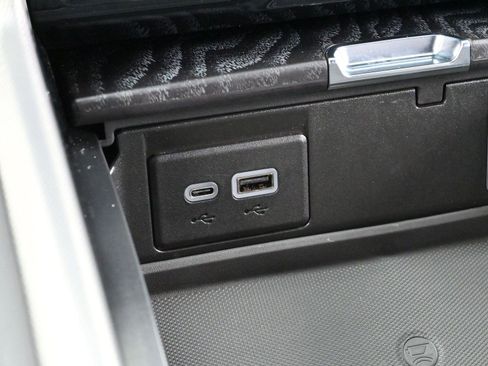 Used 2024 GMC Yukon XL Denali w/ Max Trailering Package image 26