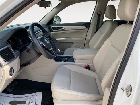 Used 2019 Volkswagen Atlas SE image 15