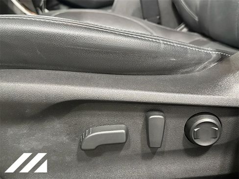 Certified 2021 Subaru Ascent Touring image 22