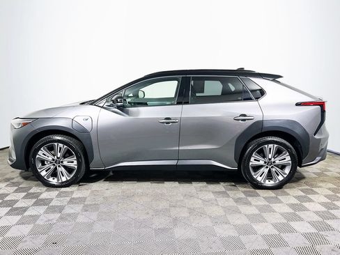 Certified 2024 Subaru Solterra AWD/4WD image 4