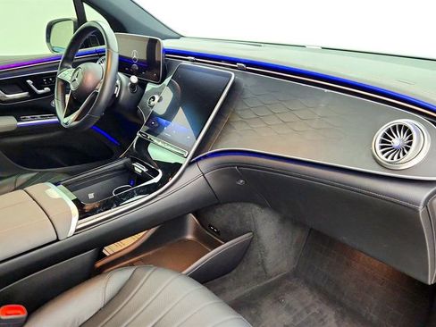 Used 2023 Mercedes-Benz EQS 450+ SUV image 23