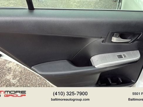Used 2012 Toyota Camry SE image 29