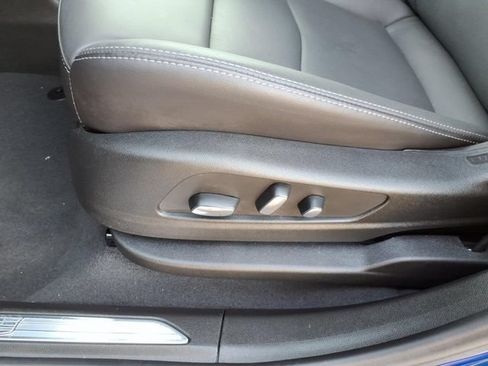 Certified 2025 Cadillac XT5 Sportv AWD/4WD image 13