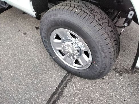 New 2026 RAM 2500 Tradesman image 15