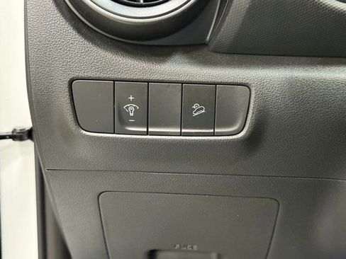 Used 2022 Hyundai Kona N image 15