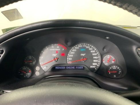 Used 2003 Chevrolet Corvette Coupe w/ Preferred Equipment Group image 16