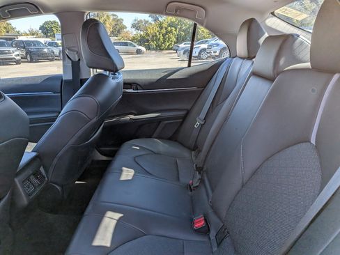 Used 2024 Toyota Camry XSE FWD image 13