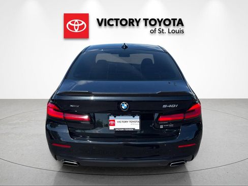 Used 2021 BMW 540i xDrive w/ Premium Package AWD/4WD image 4