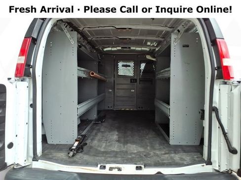 Used 2020 Chevrolet Express 2500 w/ Communications Package image 21