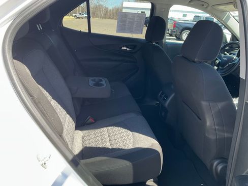 Used 2024 Chevrolet Equinox LT AWD/4WD image 24