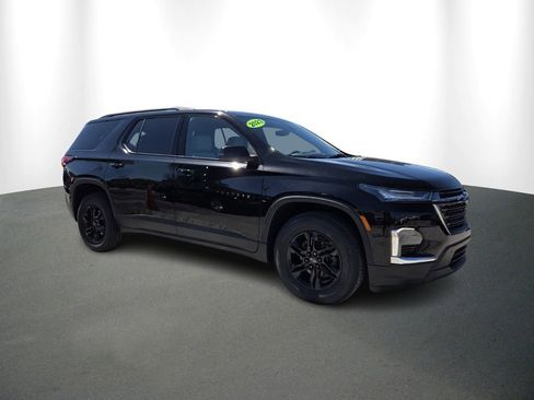 Certified 2023 Chevrolet Traverse LS w/ Midnight/Sport Edition image 2
