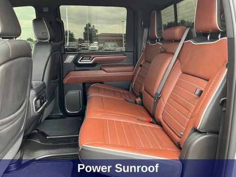 Used 2025 GMC Sierra 2500 Denali Ultimate AWD/4WD image 22