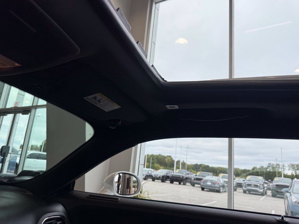 Used 2023 Dodge Challenger SRT Hellcat RWD image 12