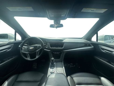 Used 2020 Cadillac XT5 Luxury FWD image 17