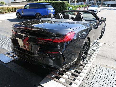 Used 2022 BMW M850i xDrive Convertible image 9