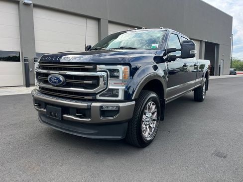Used 2022 Ford F250 King Ranch w/ King Ranch Ultimate Package AWD/4WD image 3