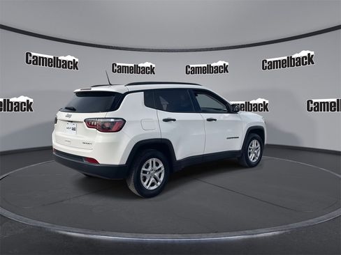 Used 2018 Jeep Compass Sport image 7