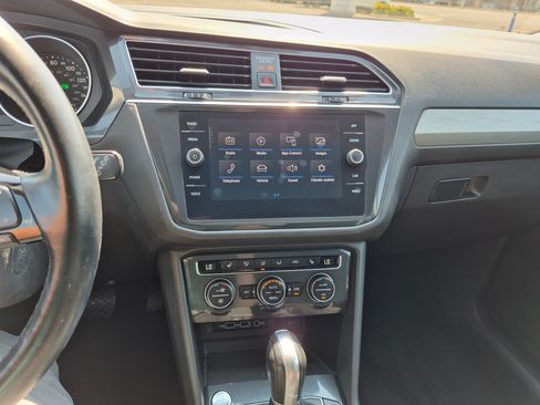 Used 2019 Volkswagen Tiguan SE AWD/4WD image 27
