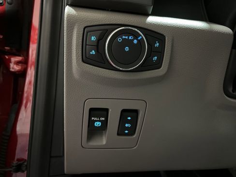 Used 2019 Ford F150 XLT w/ Equipment Group 302A Luxury image 16