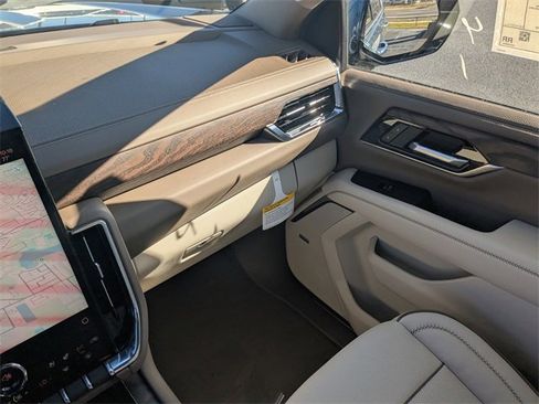 New 2026 GMC Yukon Denali w/ Sun & Power Step Package image 18