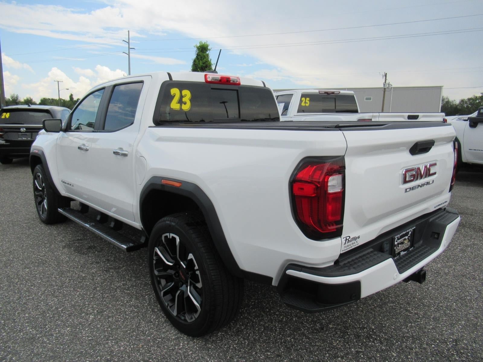 Used 2023 GMC Canyon Denali AWD/4WD image 5