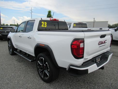 Used 2023 GMC Canyon Denali AWD/4WD image 5