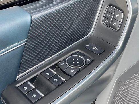 Used 2024 Ford F250 Limited w/ FX4 Off-Road Package image 16