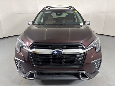 Used 2023 Subaru Ascent Touring AWD/4WD image 3