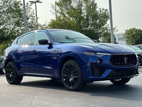 Used 2024 Maserati Levante Modena Ultima AWD/4WD image 2