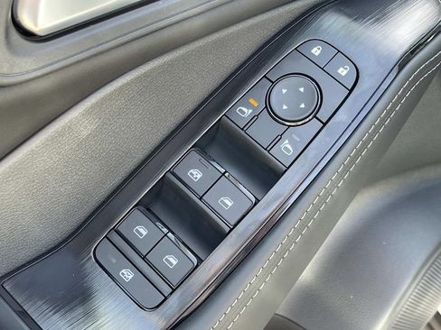New 2026 Nissan Rogue SV FWD image 24