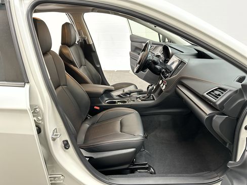 Used 2023 Subaru Crosstrek 2.5i Limited w/ Moonroof Package image 22