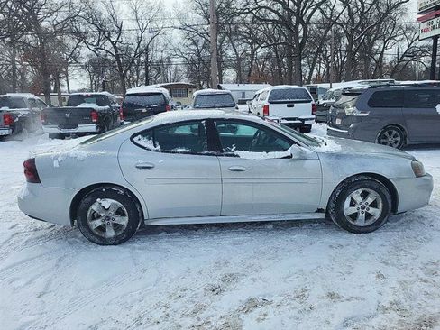 Used 2005 Pontiac Grand Prix Base w/ Drivers Plus Package image 6
