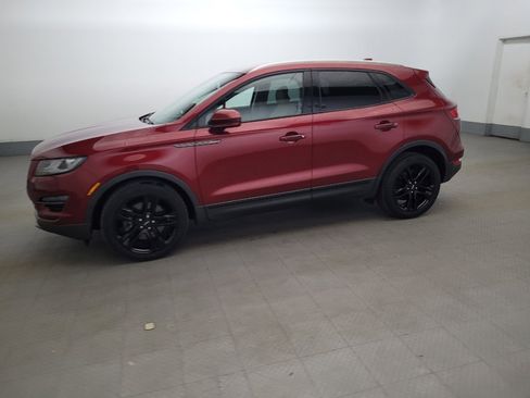 Used 2019 Lincoln MKC Reserve image 2