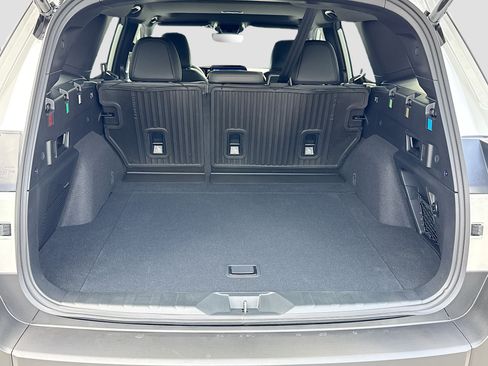 New 2026 Subaru Outback Limited AWD/4WD image 12