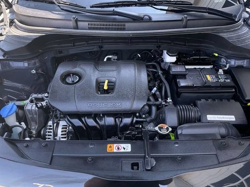 Used 2025 Kia Soul LX FWD image 24