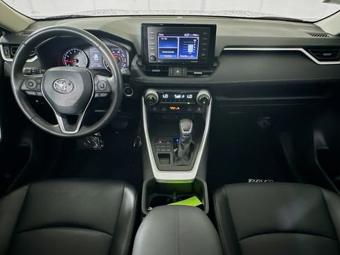 Used 2022 Toyota RAV4 XLE Premium AWD/4WD image 27
