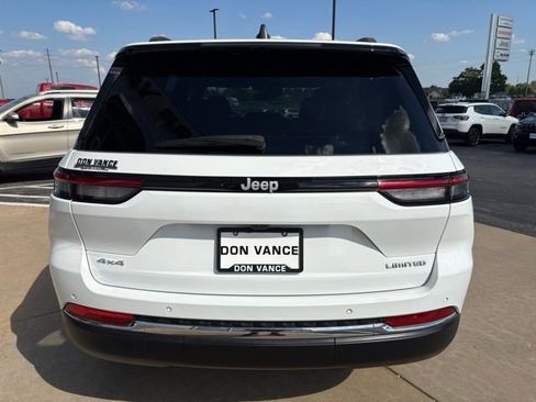 Used 2024 Jeep Grand Cherokee Limited image 5