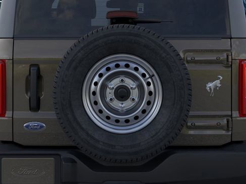 New 2025 Ford Bronco 2-Door image 24