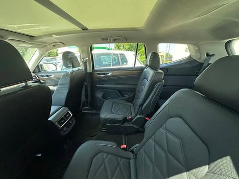 Used 2026 Volkswagen Atlas SE w/ Panoramic Sunroof Package AWD/4WD image 8