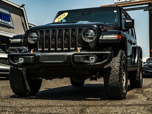 Used 2021 Jeep Wrangler Unlimited Rubicon w/ Trailer Tow Package AWD/4WD image 5