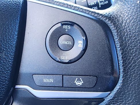 Used 2020 Honda Pilot EX image 11