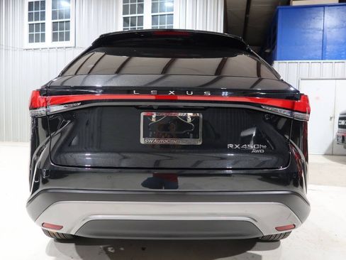 Used 2024 Lexus RX 450h AWD w/ Convenience Package image 4
