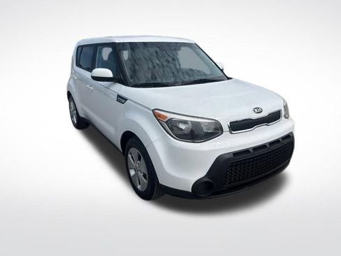 Used 2016 Kia Soul FWD image 7