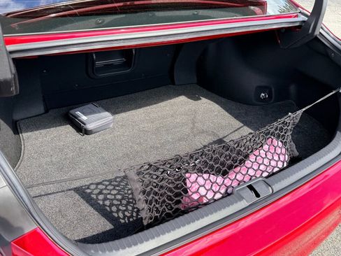 Certified 2022 Lexus ES 350 w/ Accessory Package 2 image 10