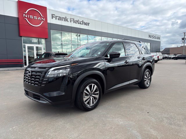 Used 2026 Nissan Pathfinder SL AWD/4WD image 1