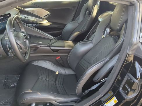 Used 2025 Chevrolet Corvette Stingray Premium Conv w/ 3LT image 16